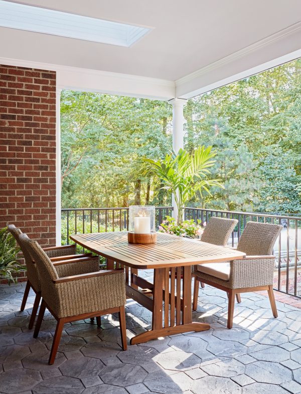 Jensen Leisure: Heritage Dining - Image 4
