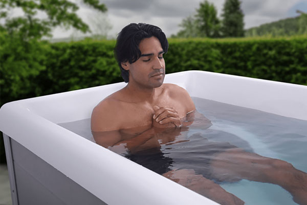 Emerge Cold Plunge Family Image